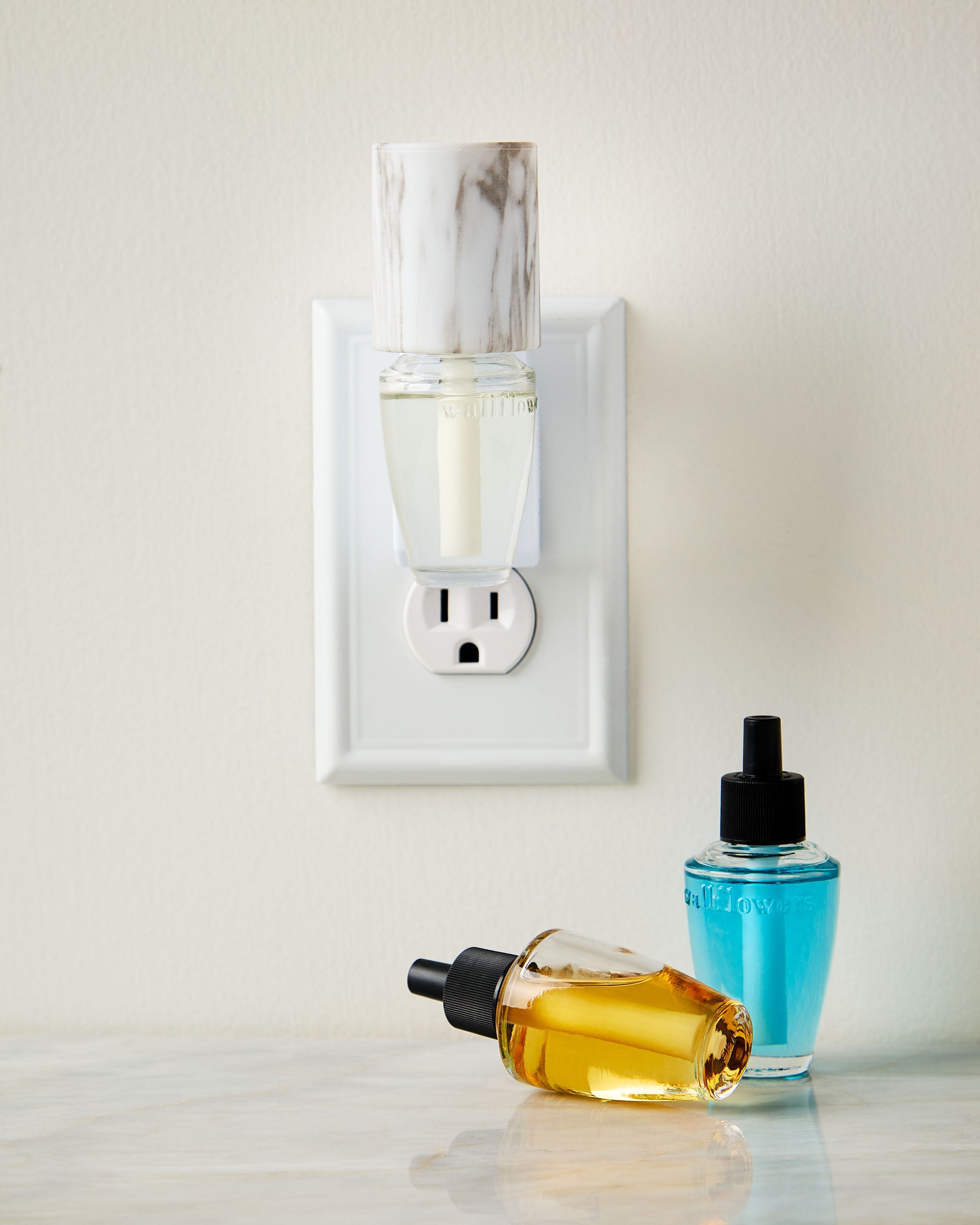 Wallflowers Fragrance Plug Marble Scent Control™ - Image 6