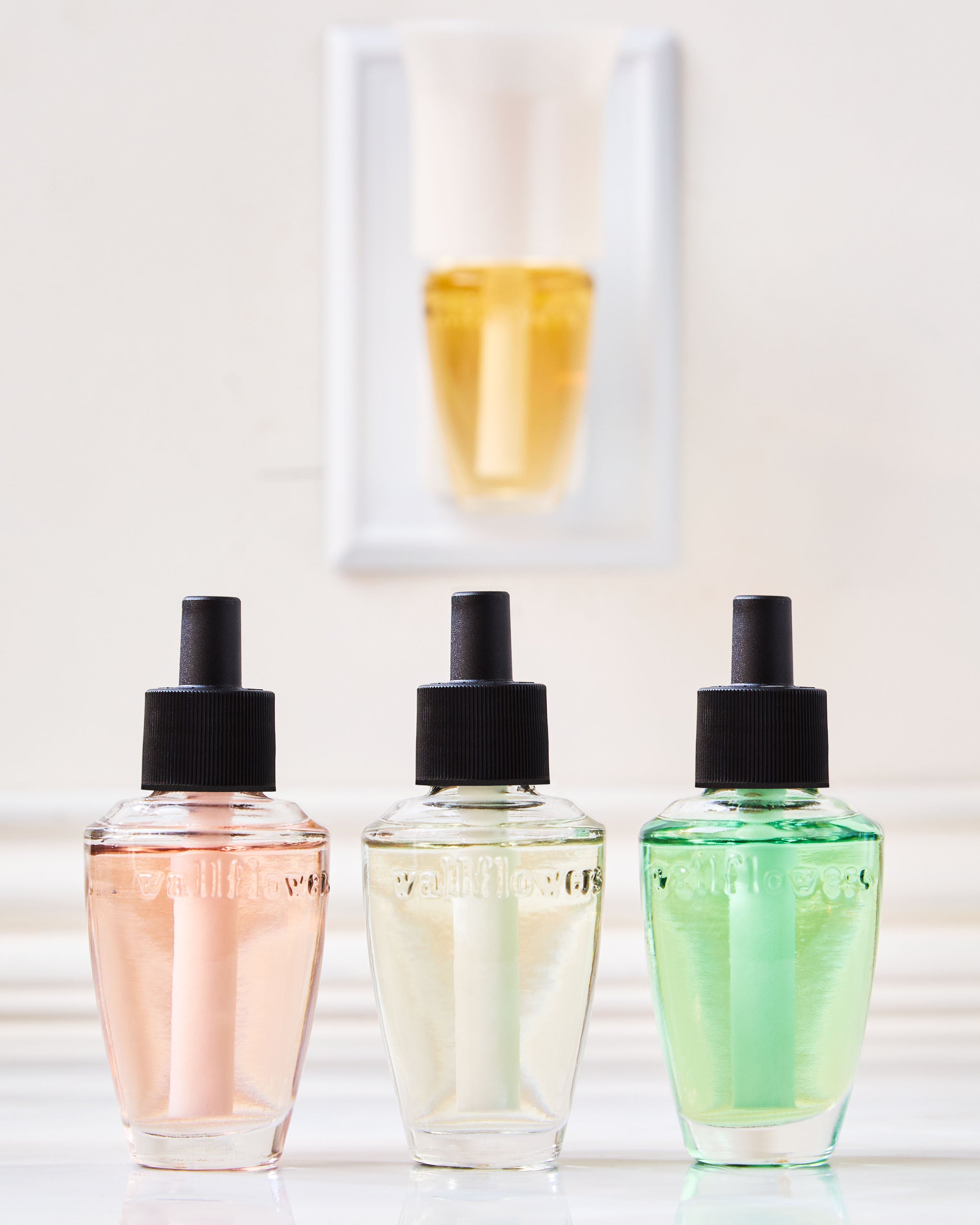Wallflowers Refills 2-Pack A Thousand Wishes 0.8 fl oz / 24 mL Each - Image 5