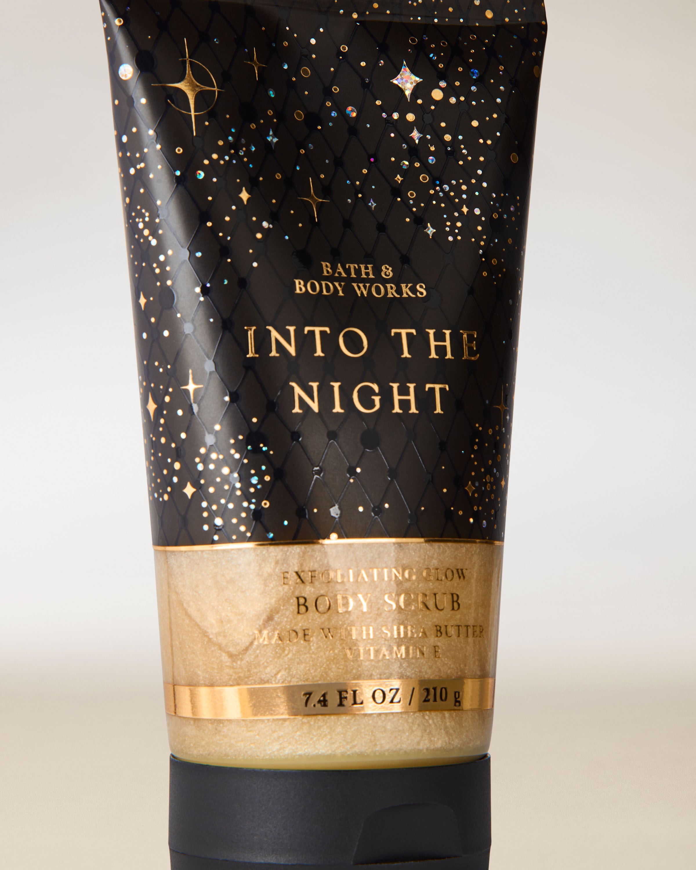 Exfoliating Glow Body Scrub Into the Night 7.4 oz / 210 g - Image 2