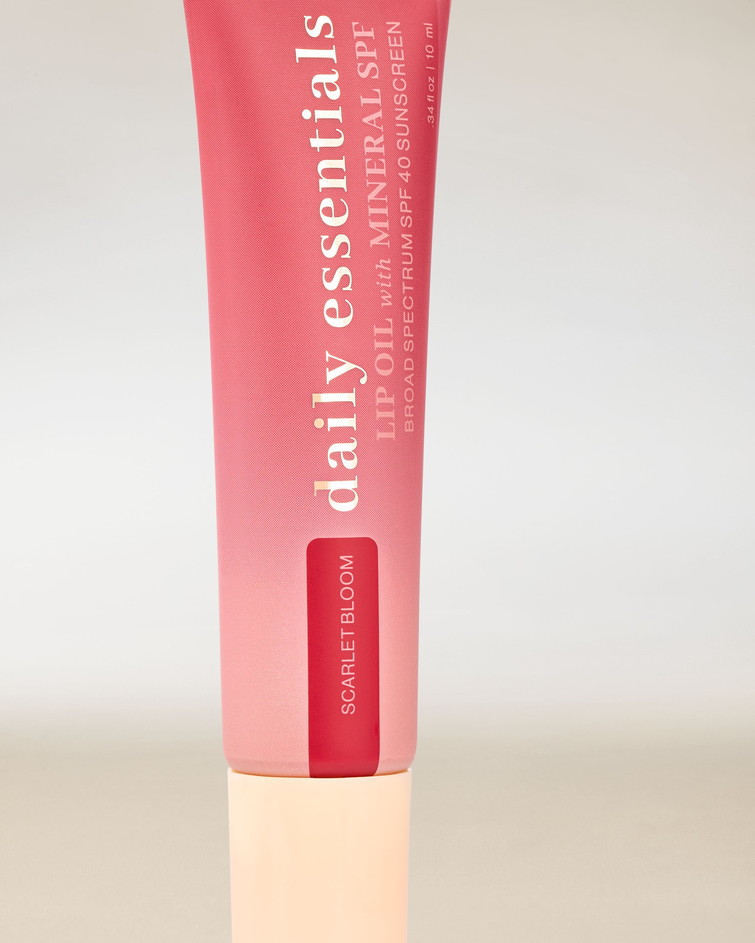 Lip Oil with Mineral SPF 40 Scarlet Bloom .34 oz / 10 mL - Image 2