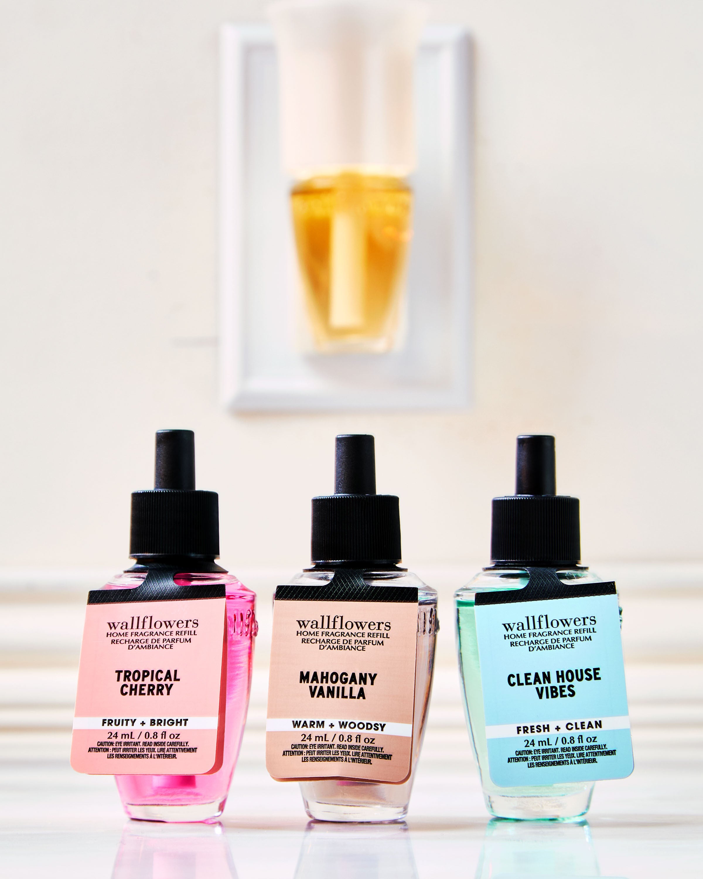 Wallflowers Fragrance Refill Clean House Vibes 0.8 fl oz / 24 mL - Image 5