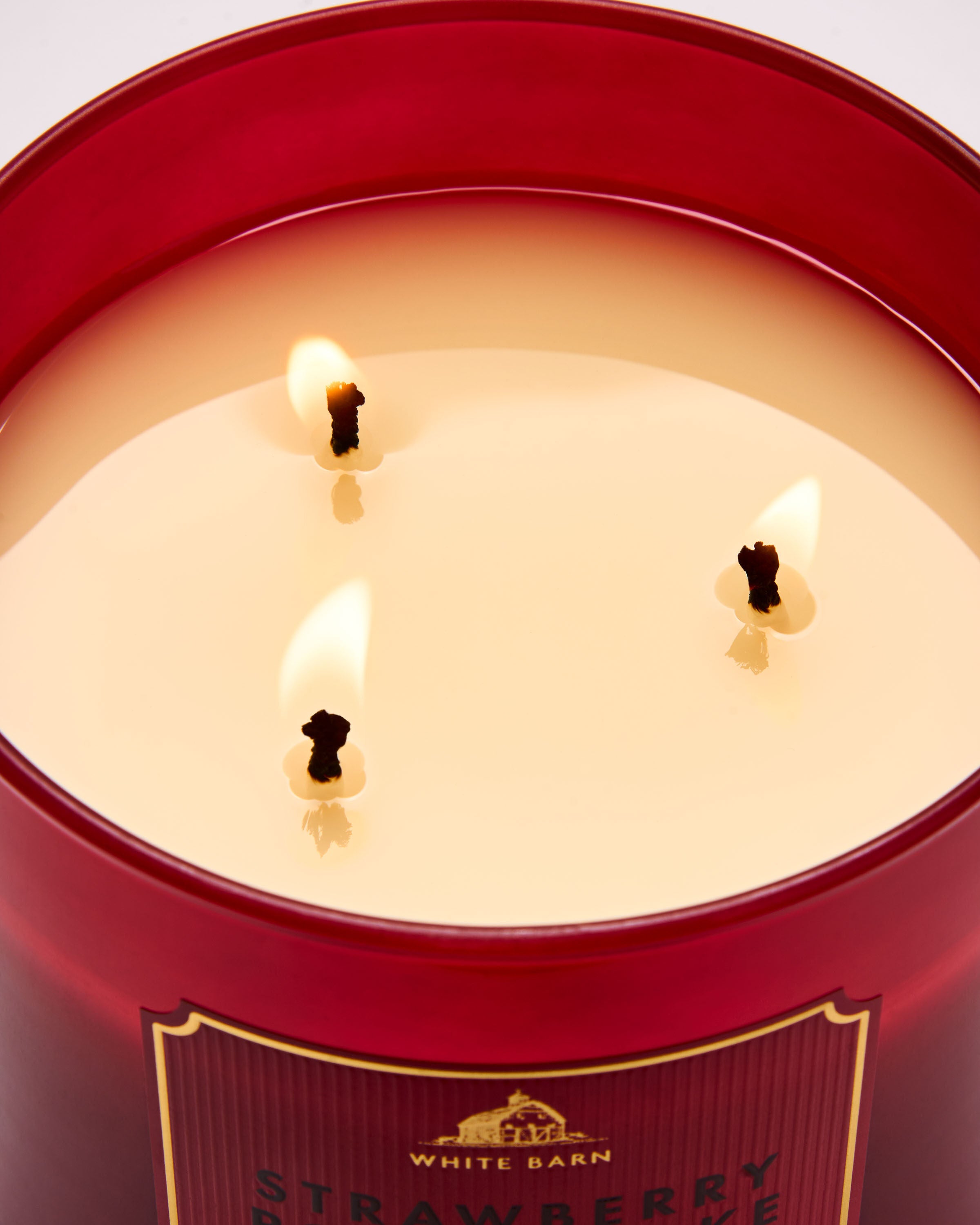 3-Wick Candle Strawberry Pound Cake 14.5 oz / 411 g - Image 10