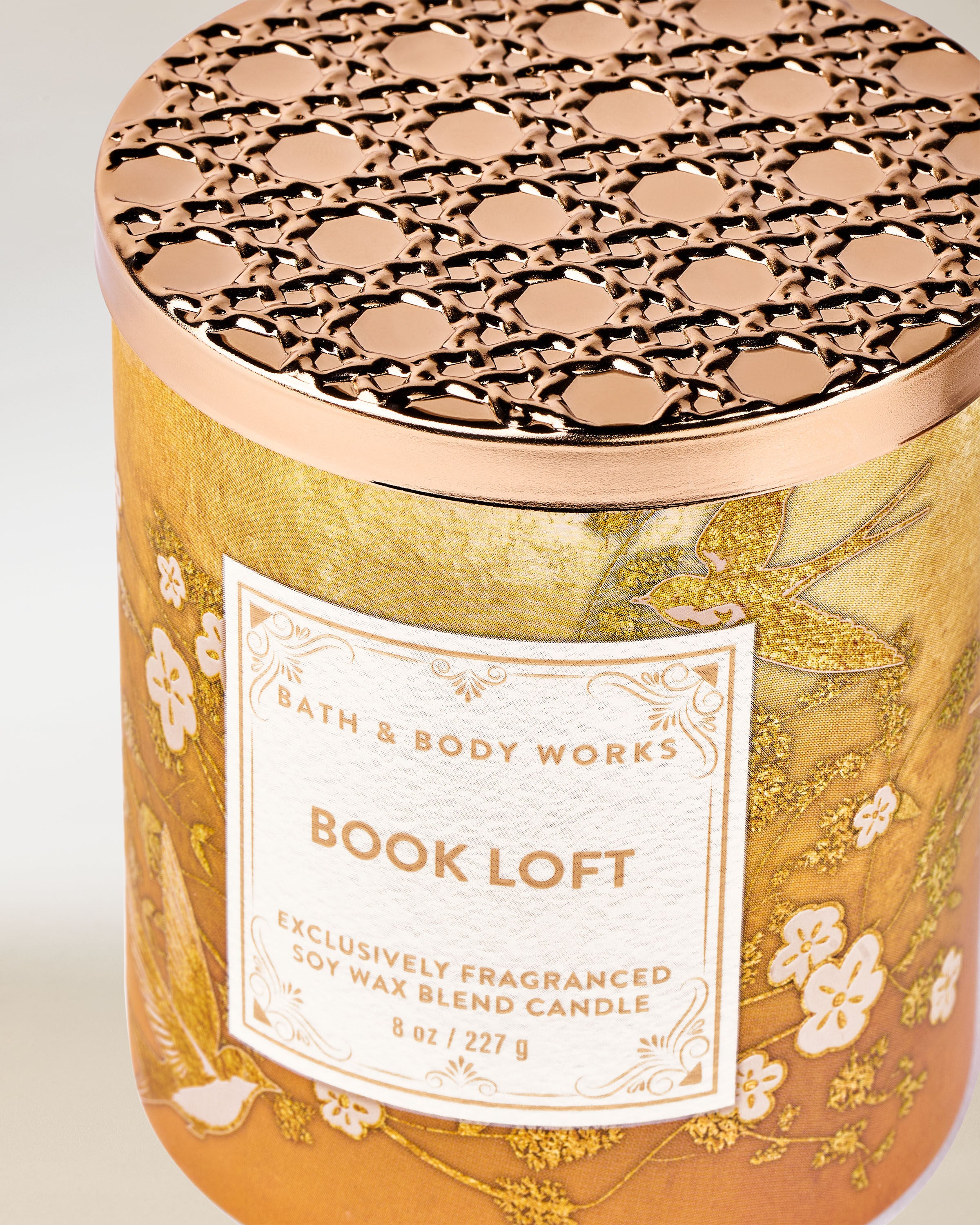 Single Wick Candle Book Loft 8 oz / 227 g - Image 2