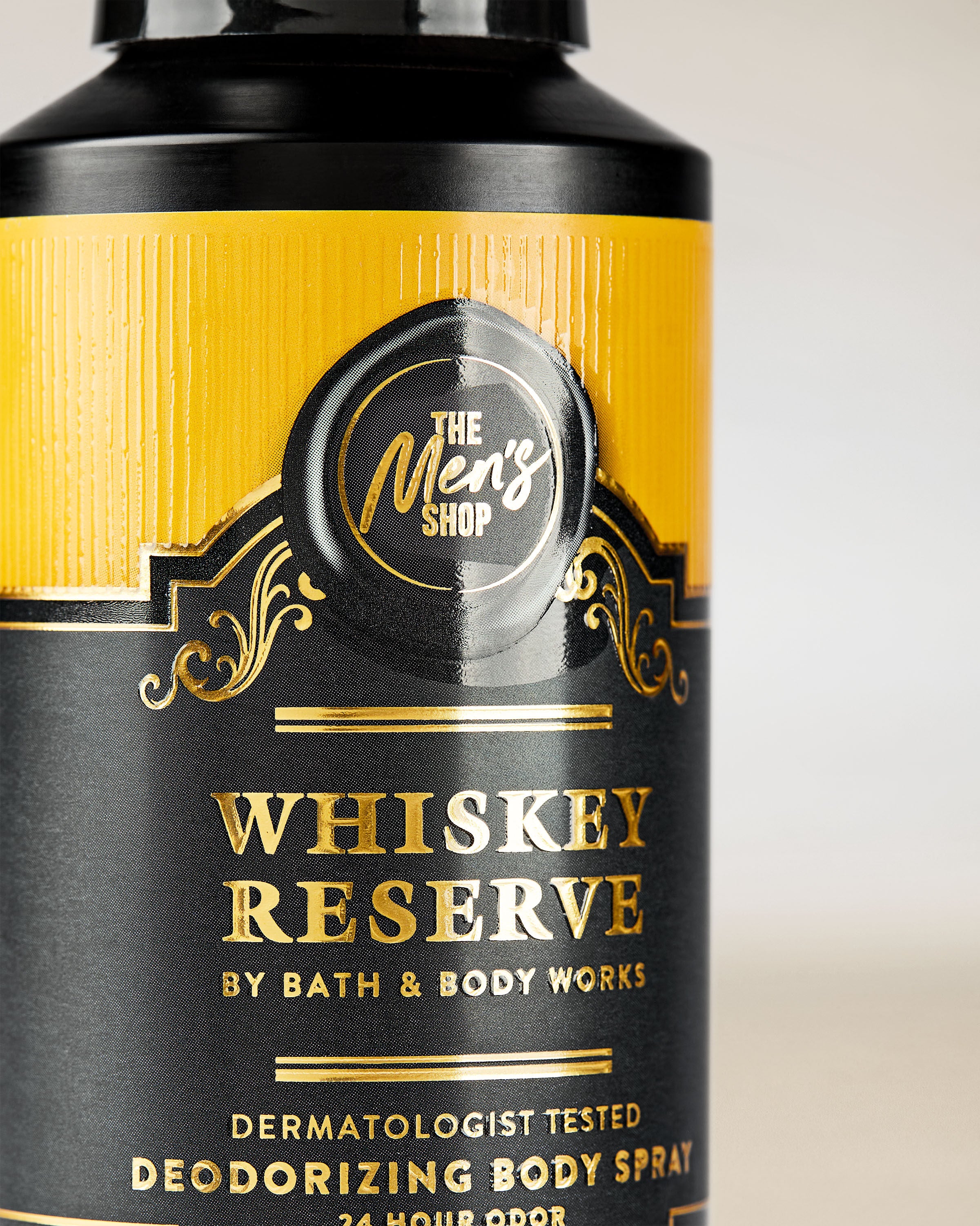 Deodorizing Body Spray Whiskey Reserve 3.7 oz / 104 g - Image 2