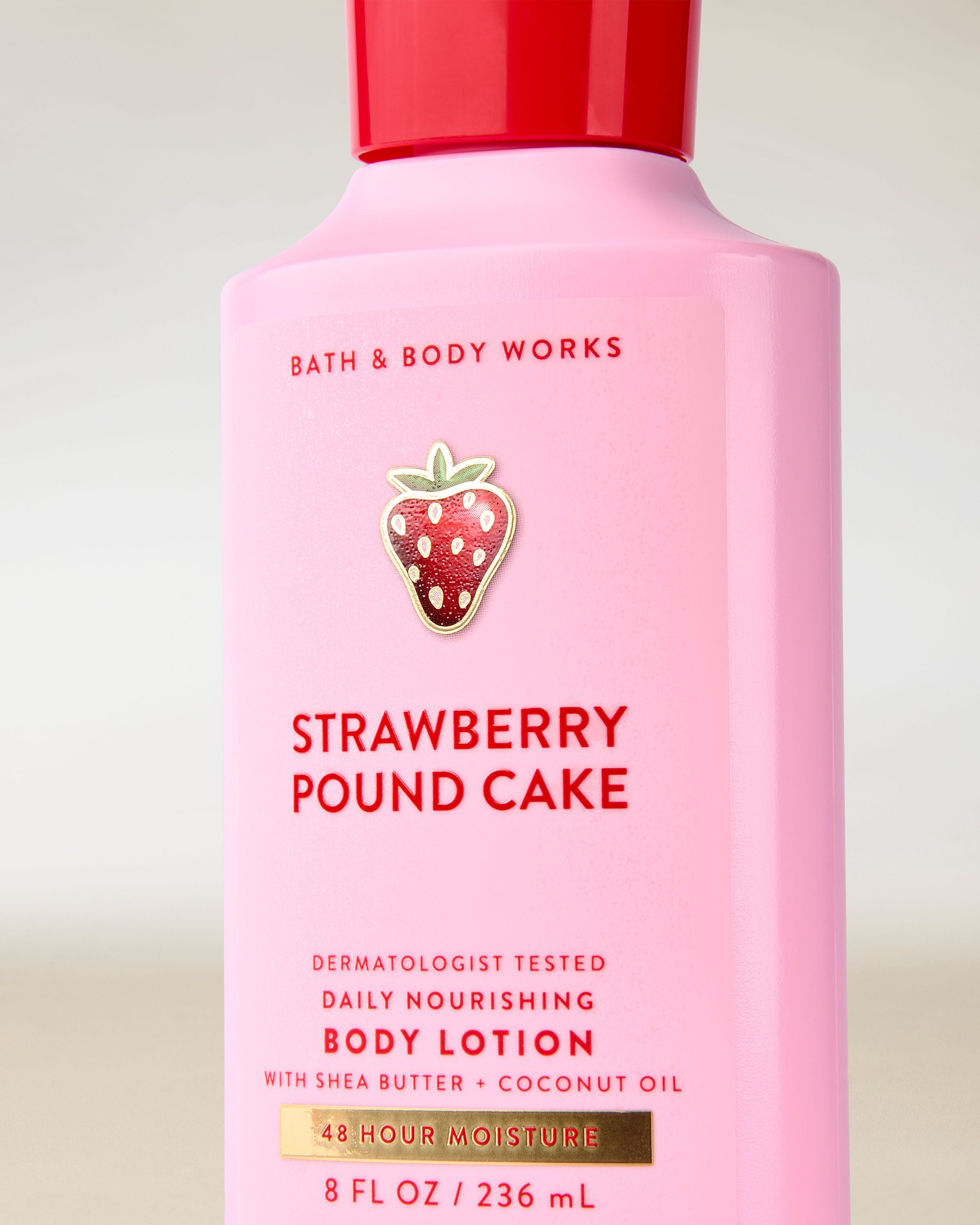 Body Lotion Strawberry Pound Cake 8 fl oz / 236 ml - Image 2