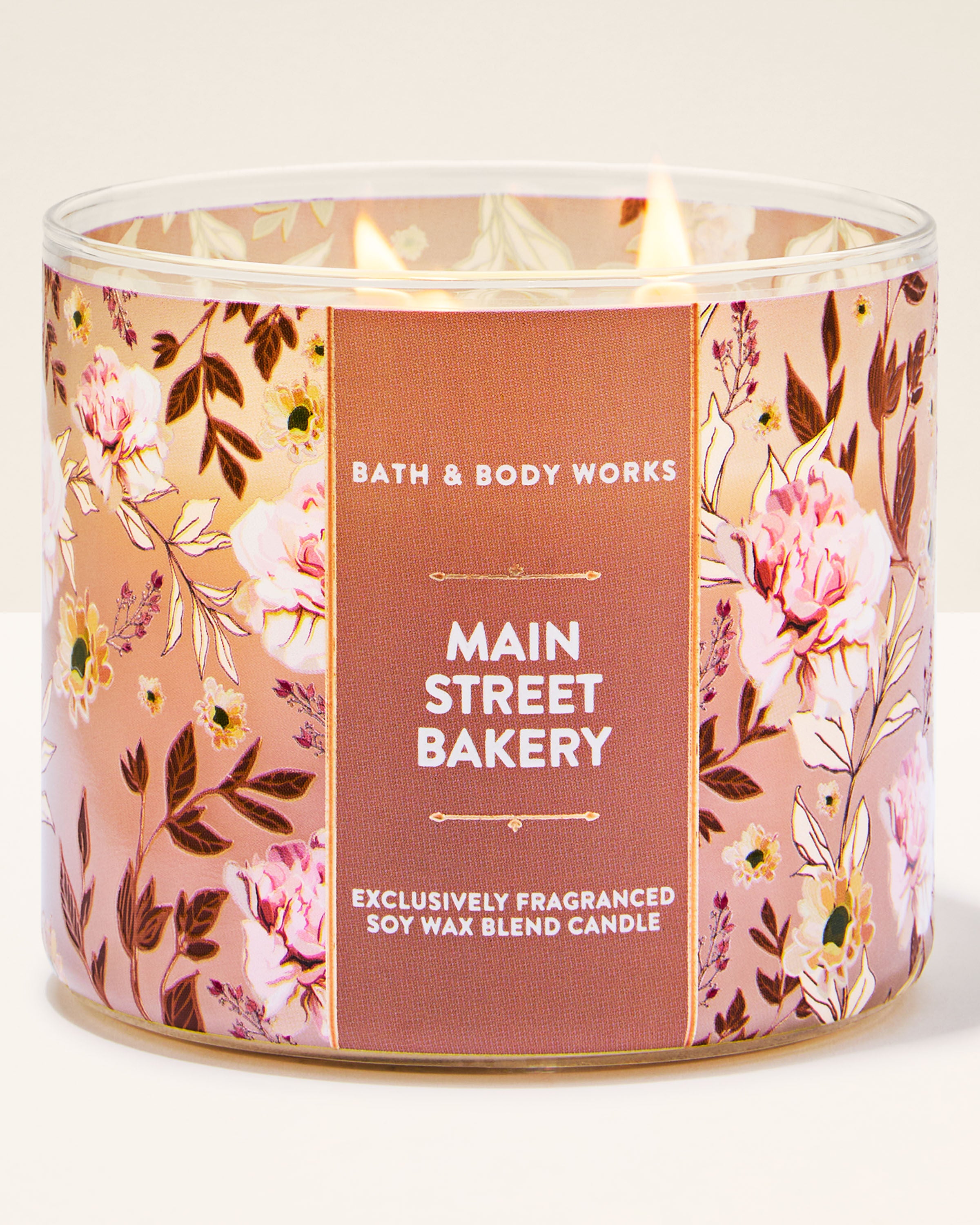 3-Wick Candle Main Street Bakery 14.5 oz / 411 g