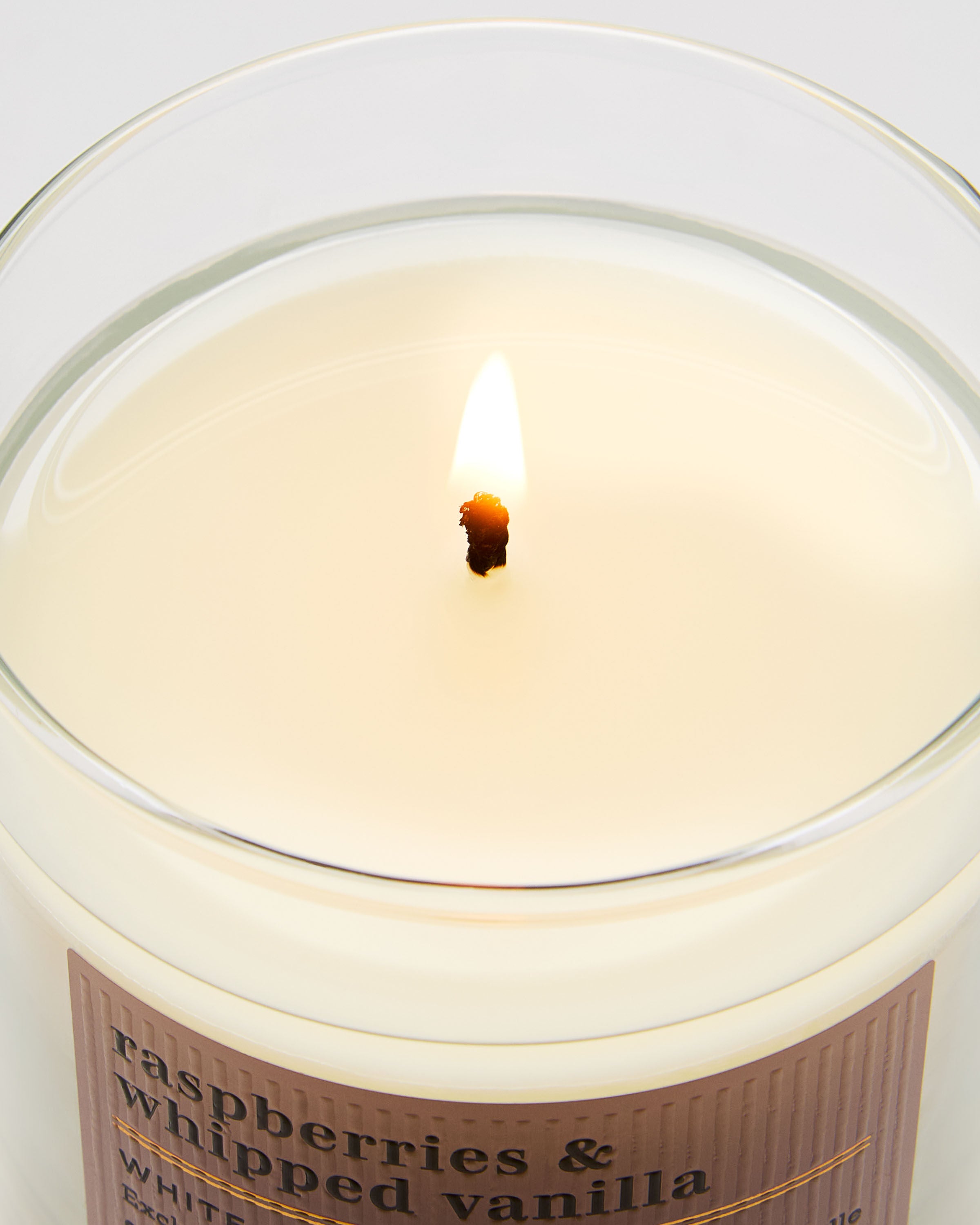 Single Wick Candle Raspberries & Whipped Vanilla 8 oz / 227 g - Image 5