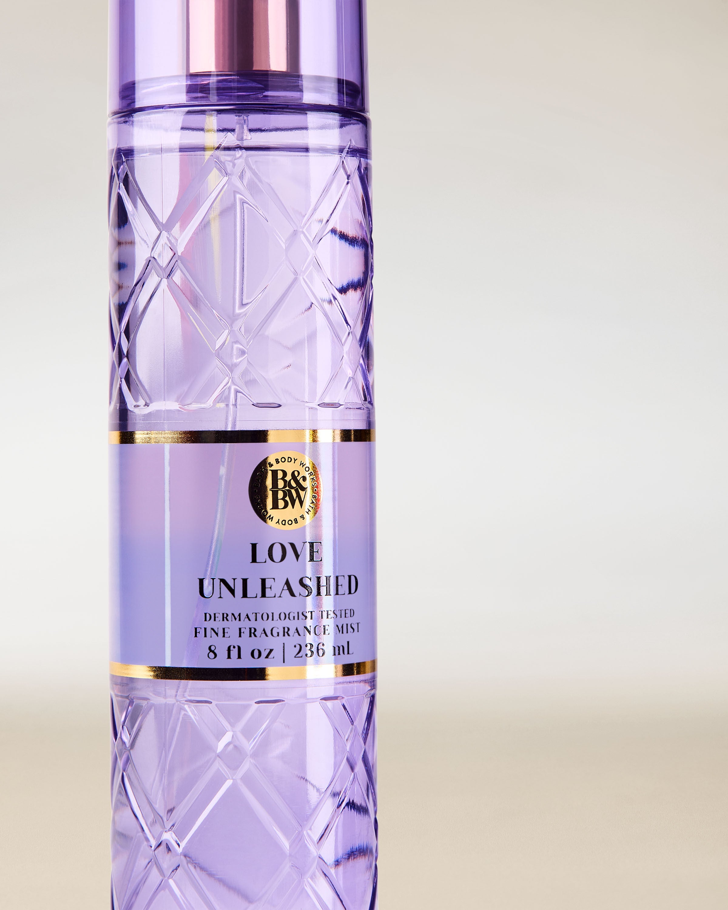 Fine Fragrance Mist Love Unleashed 8 fl oz / 236 ml - Image 2