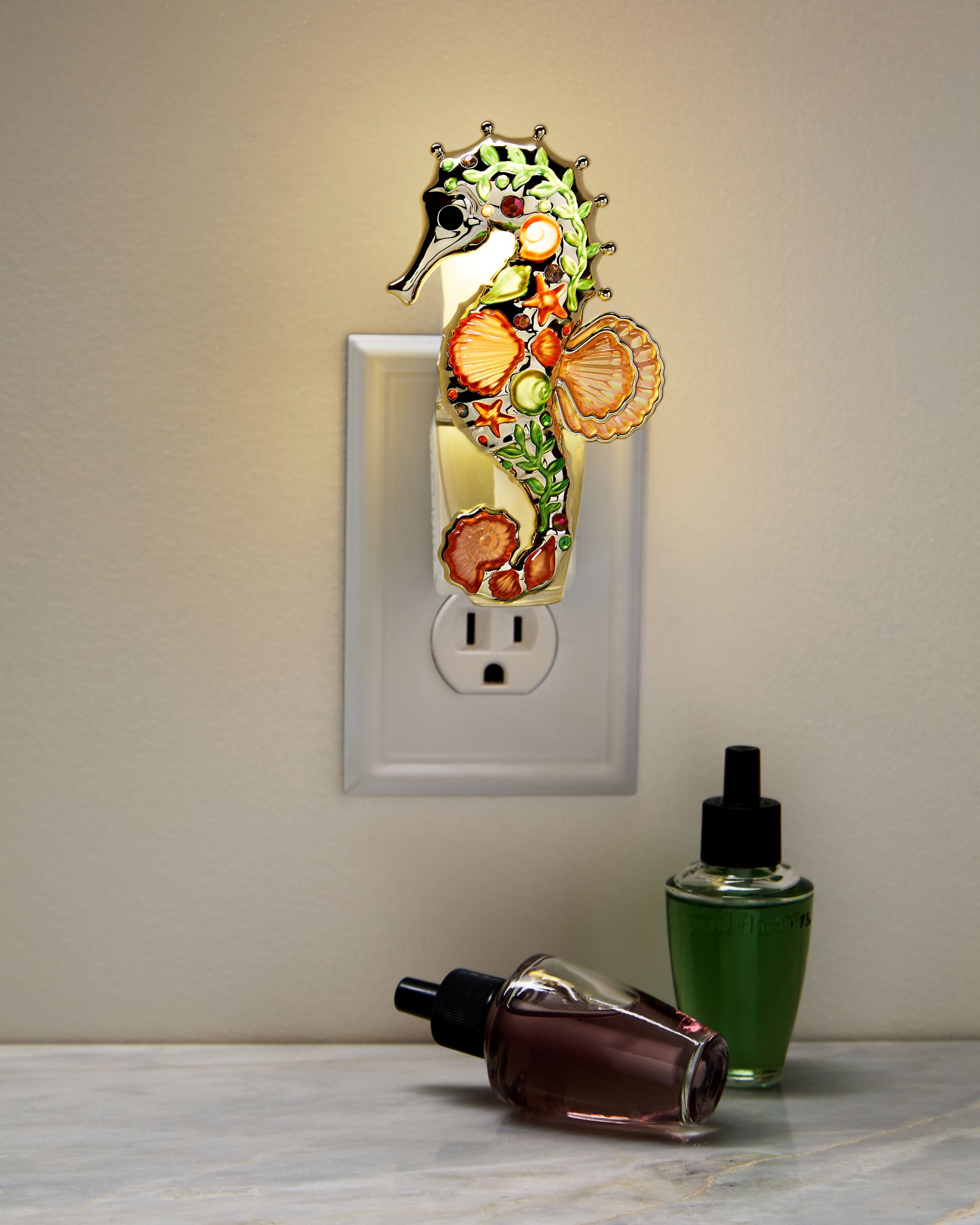 Wallflowers Fragrance Plug Seahorse Scent Control™ Nightlight - Image 5