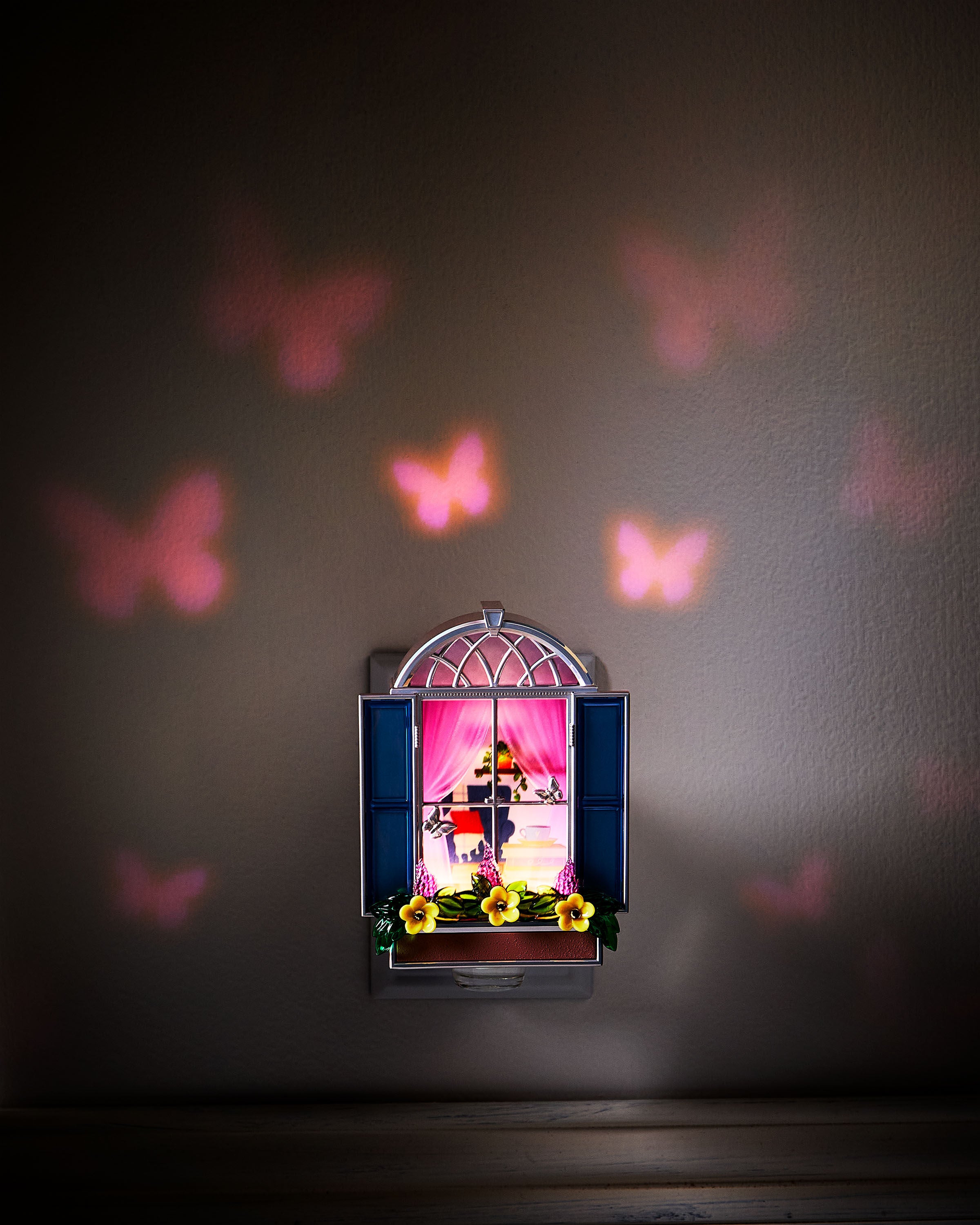 Wallflowers Fragrance Plug Spring Window Projector - Image 4