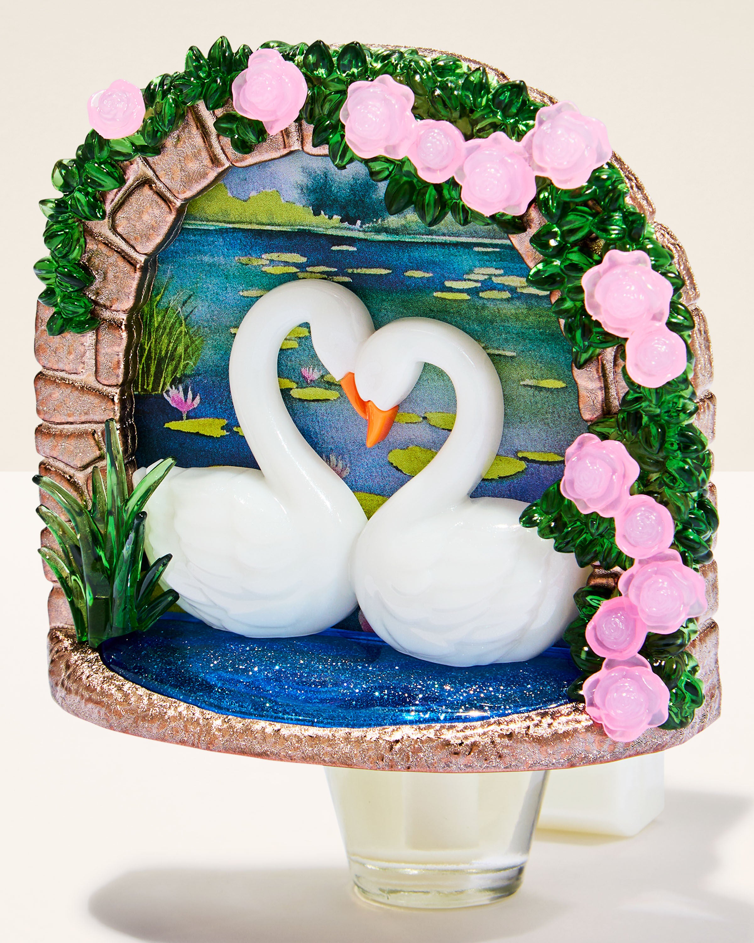 Wallflowers Fragrance Plug Swan Bridge Scent Control™ Nightlight