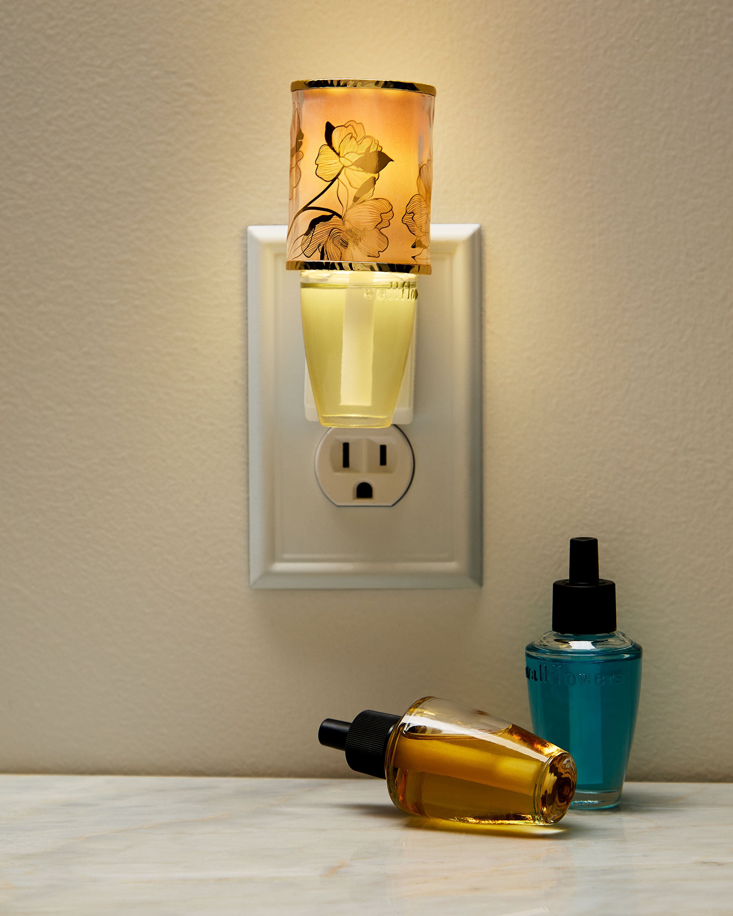 Wallflowers Fragrance Plug Floral Scent Control™ Nightlight - Image 5