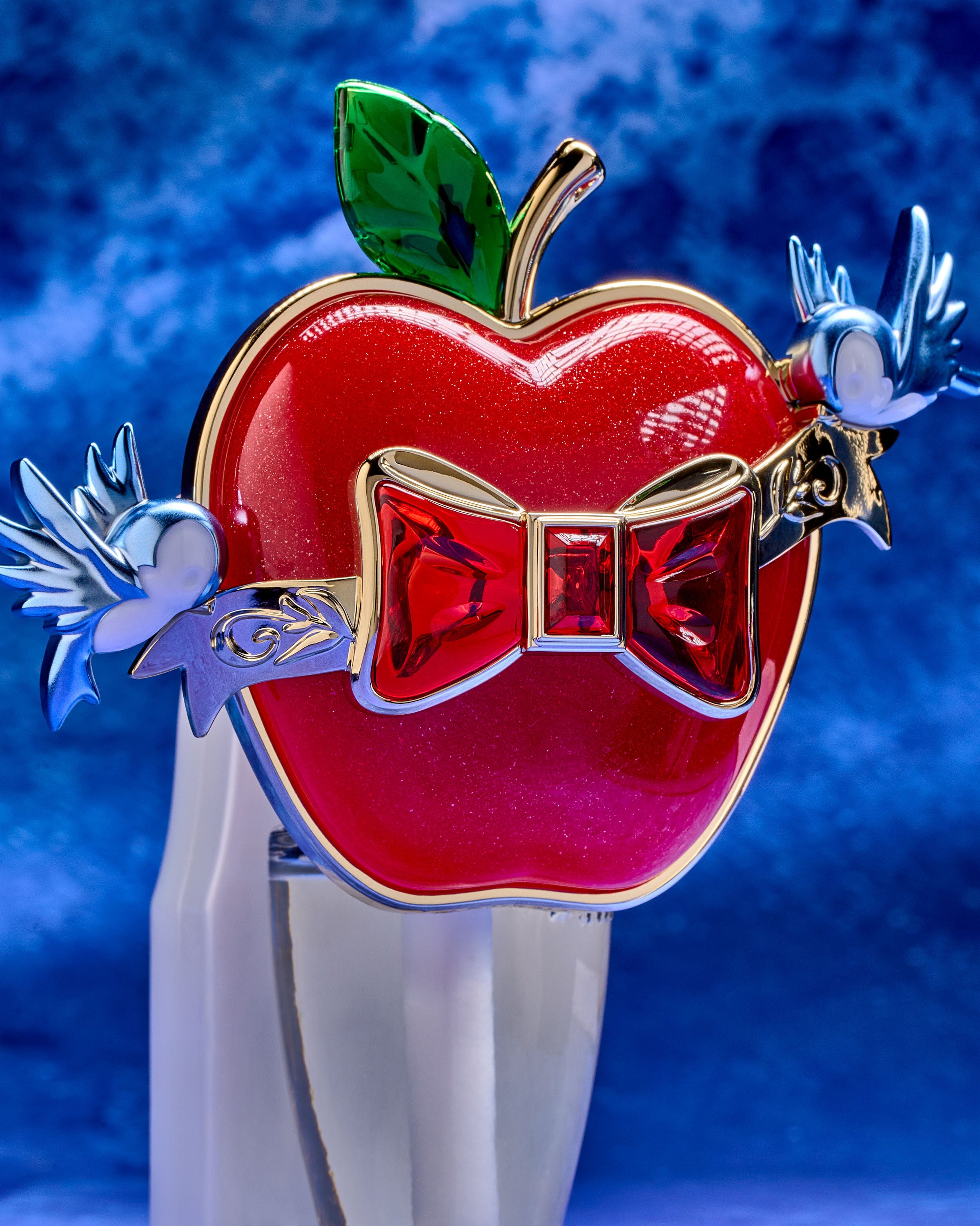 Wallflowers Fragrance Plug Snow White Nightlight - Image 2