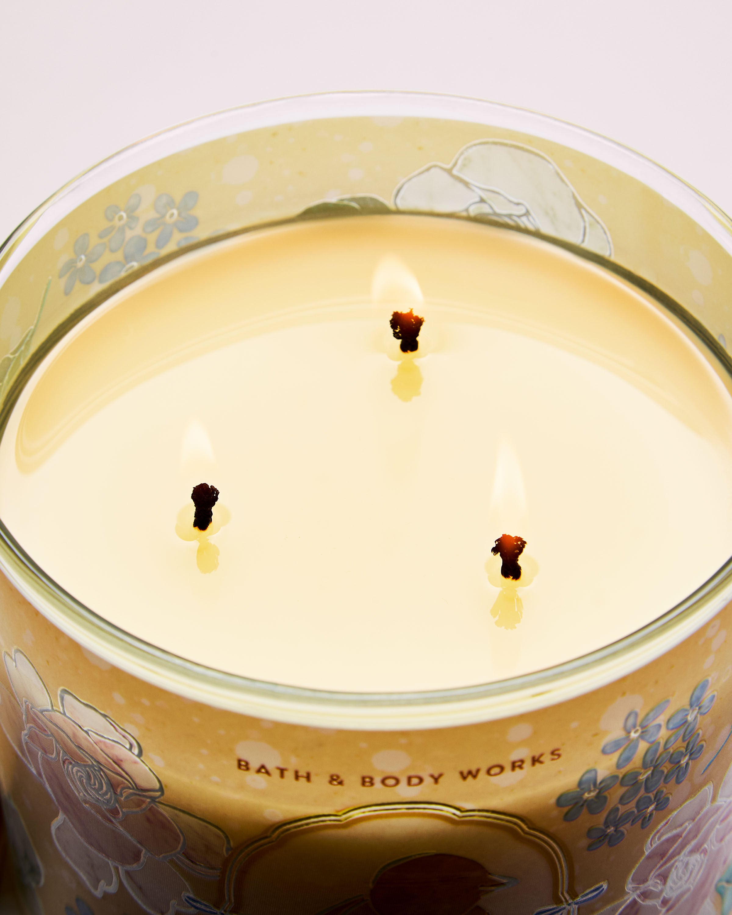3-Wick Candle Easter Morning Mimosa 14.5 oz / 411 g - Image 5