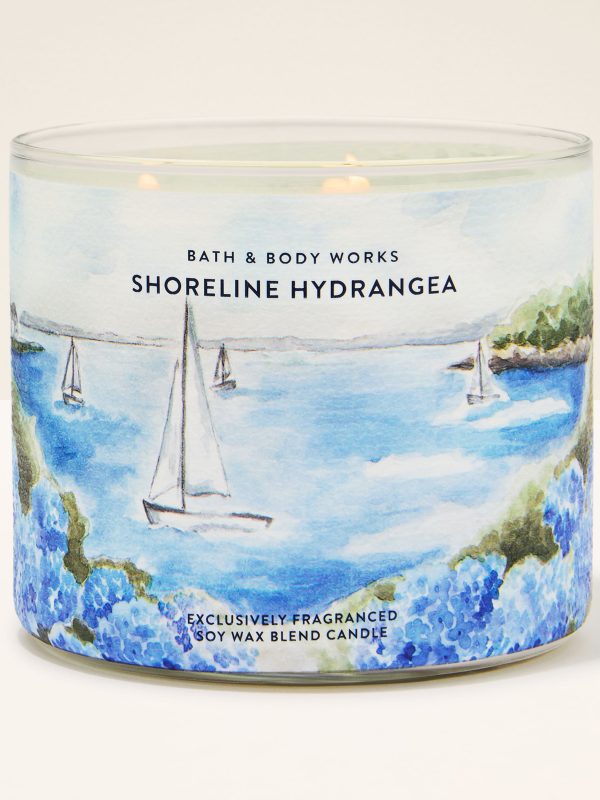 3-Wick Candle  Shoreline Hydrangea 14.5 oz / 411 g