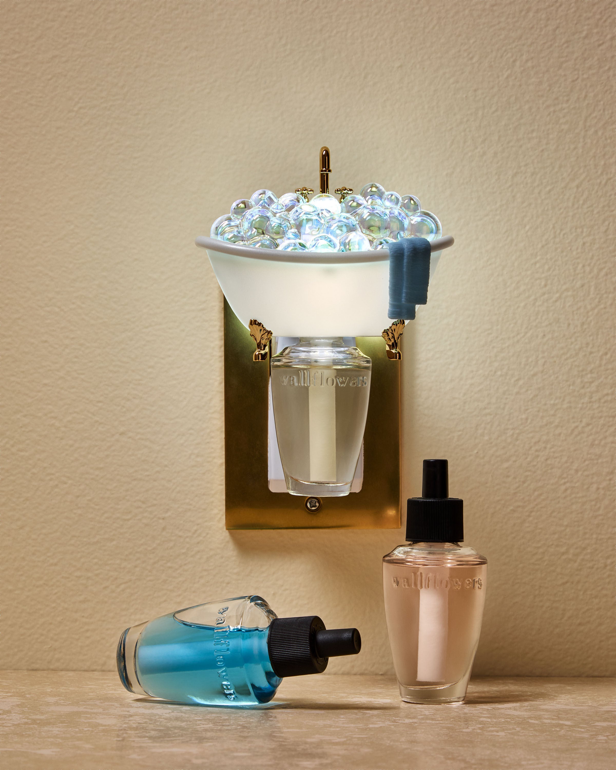 Wallflowers Fragrance Plug Bubble Bath Scent Control™ Nightlight - Image 6