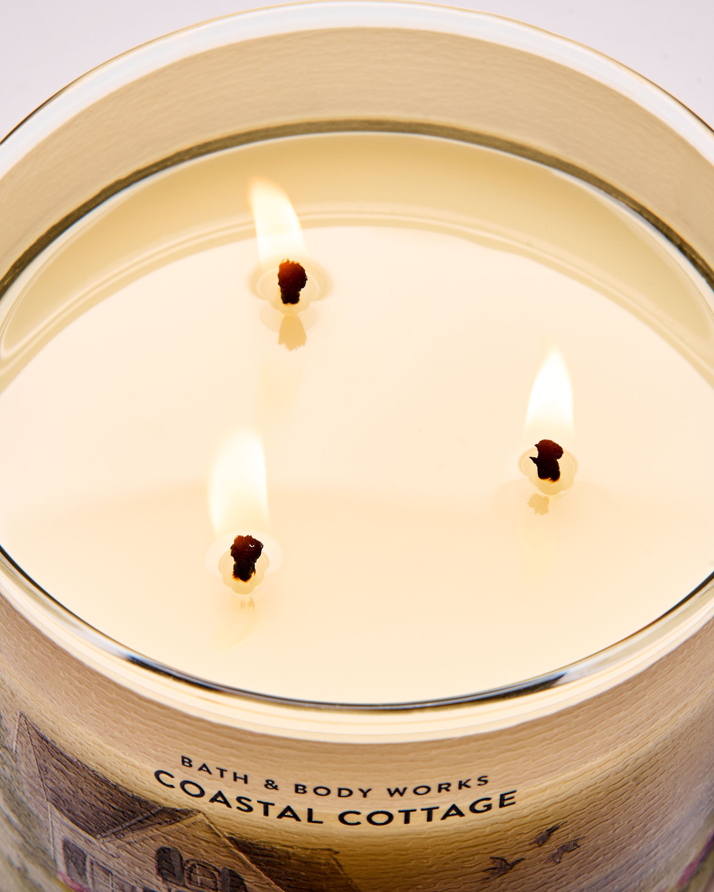 3-Wick Candle Coastal Cottage 14.5 oz / 411 g - Image 5