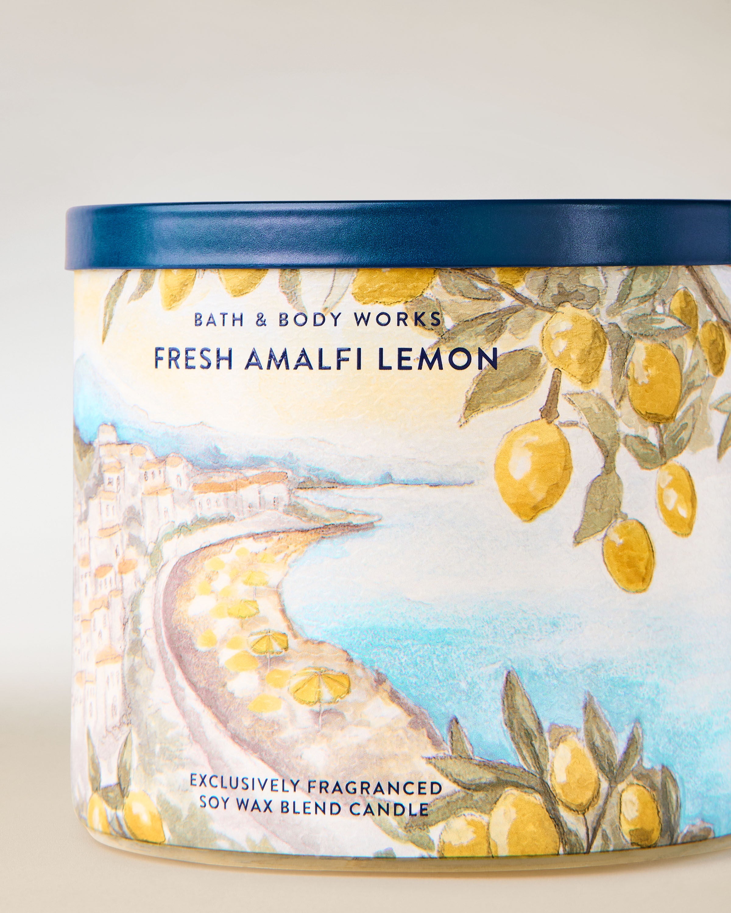 3-Wick Candle Fresh Amalfi Lemon 14.5 oz / 411 g - Image 2