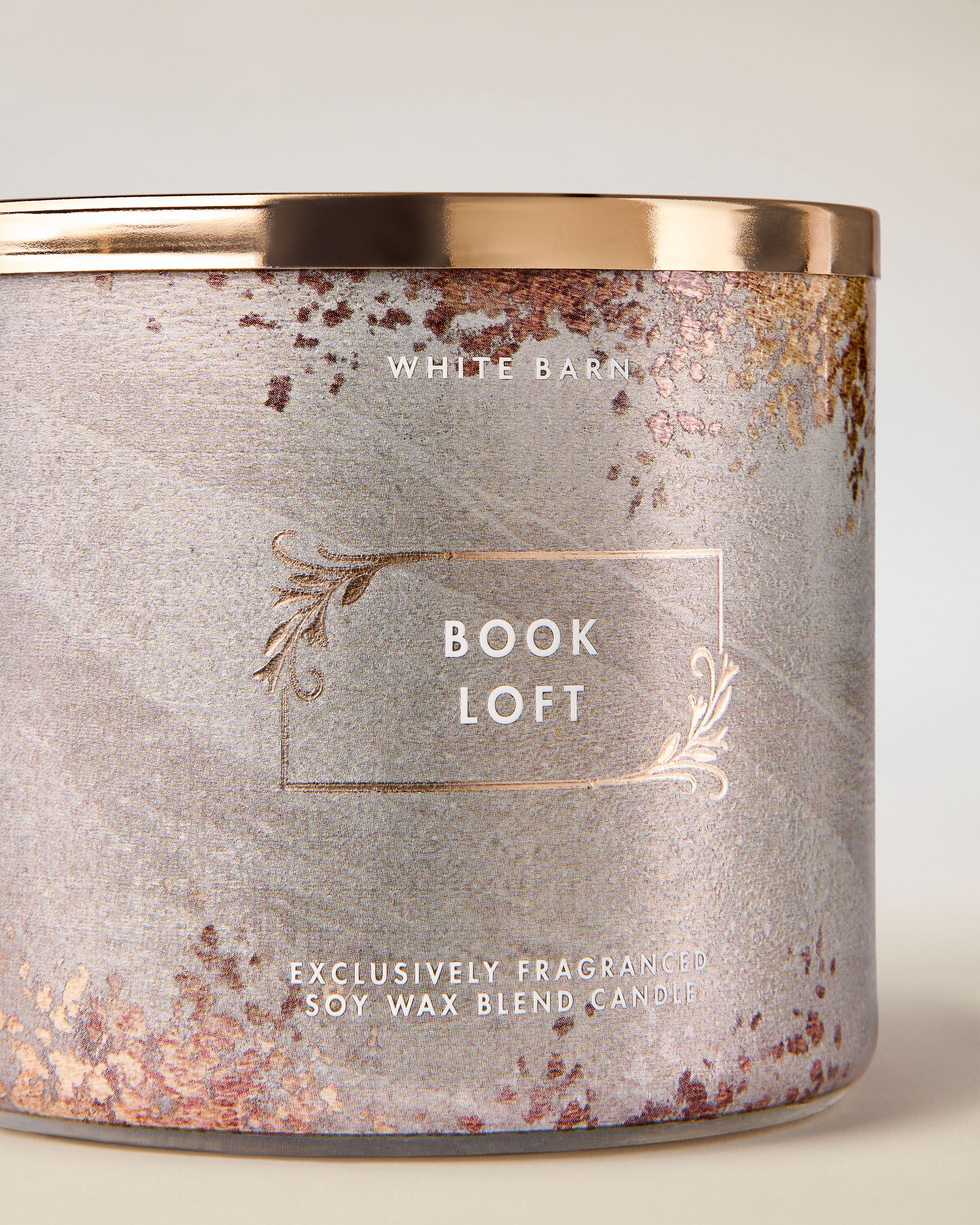 3-Wick Candle Book Loft 14.5 oz / 411 g - Image 2