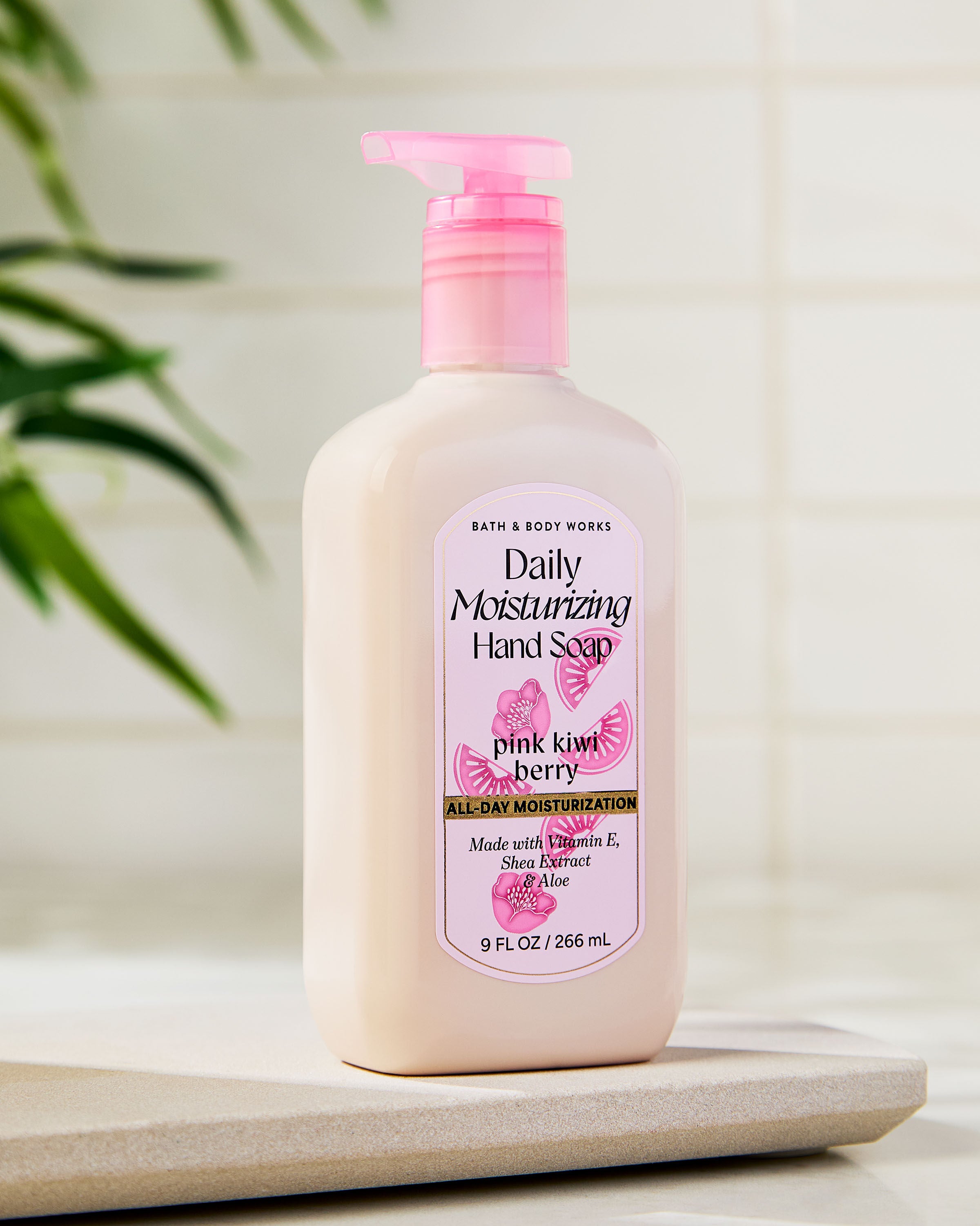 Daily Moisturizing Hand Soap Pink Kiwi Berry 9.0 fl oz/ 266 ml - Image 6