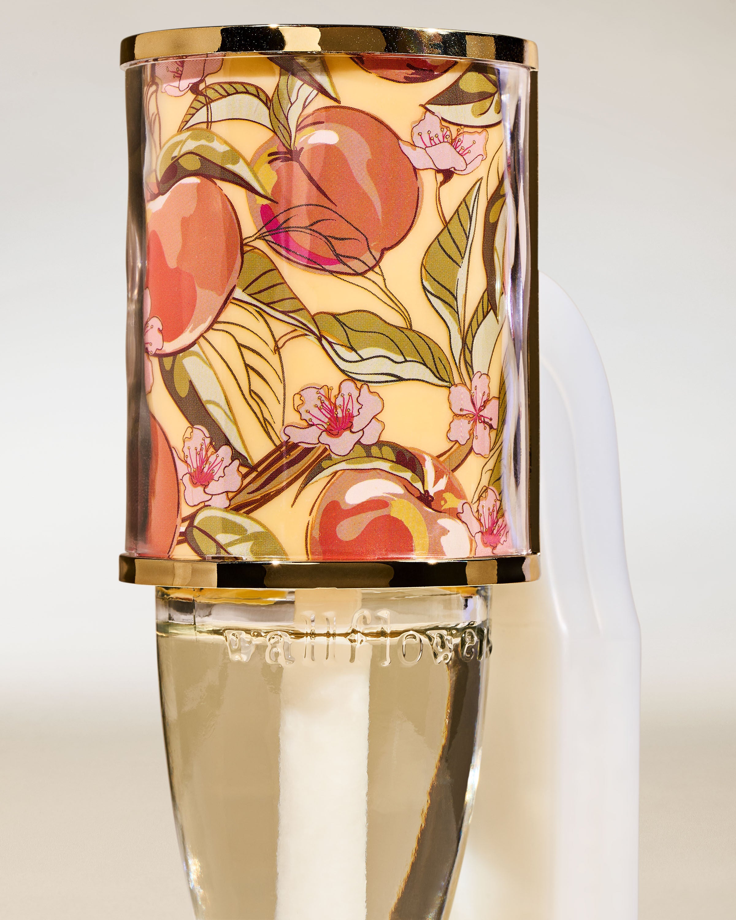 Wallflowers Fragrance Plug Vera Bradley Peach Scent Control™ Nightlight - Image 3