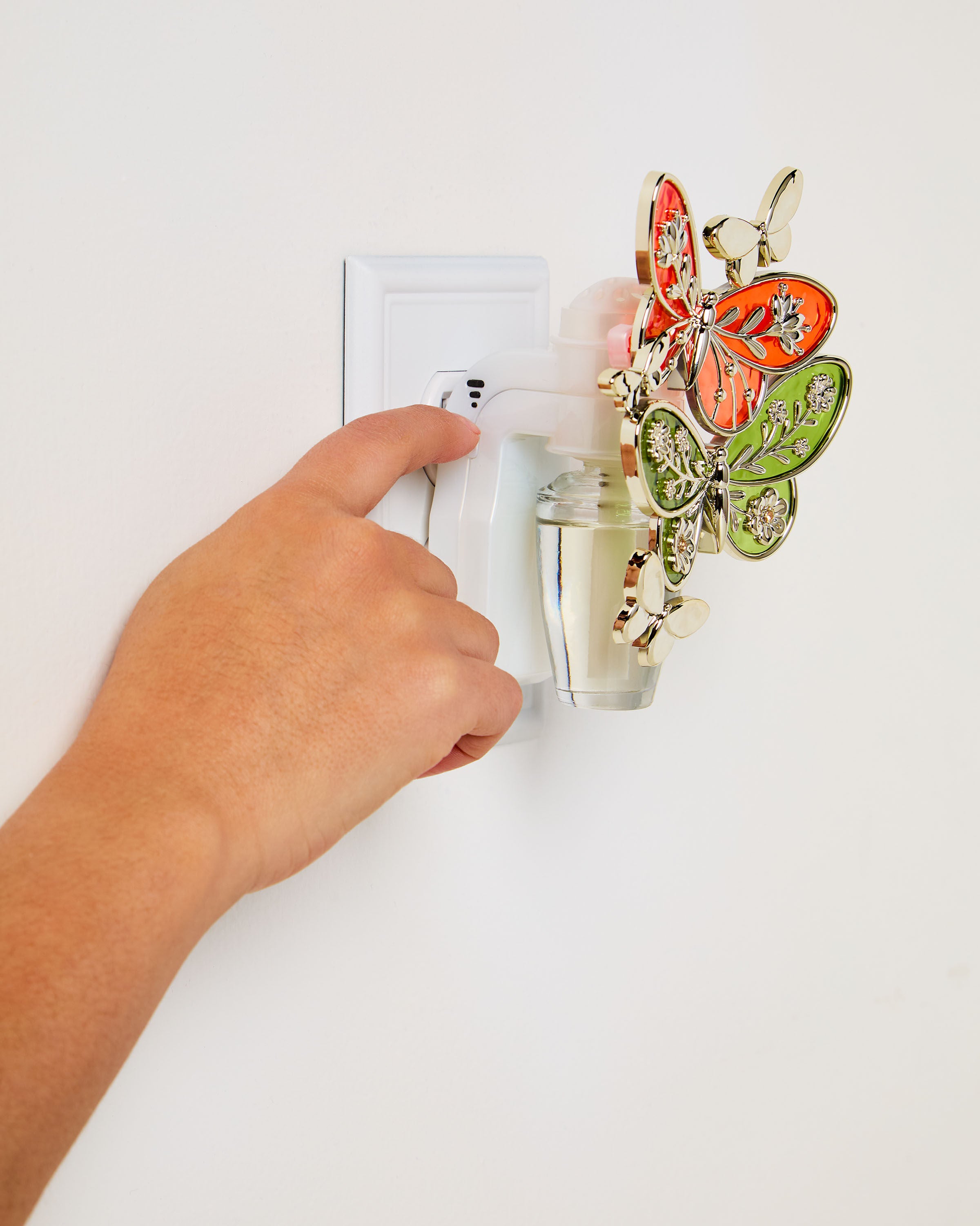 Wallflowers Fragrance Plug Botanical Butterfly Scent Control™ Nightlight - Image 5