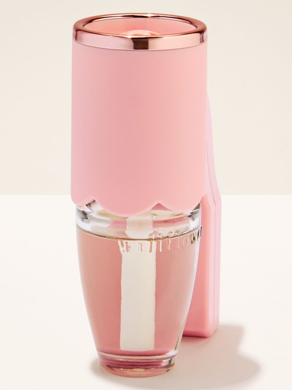 Wallflowers Fragrance Plug  Pink Scalloped Scent Control™