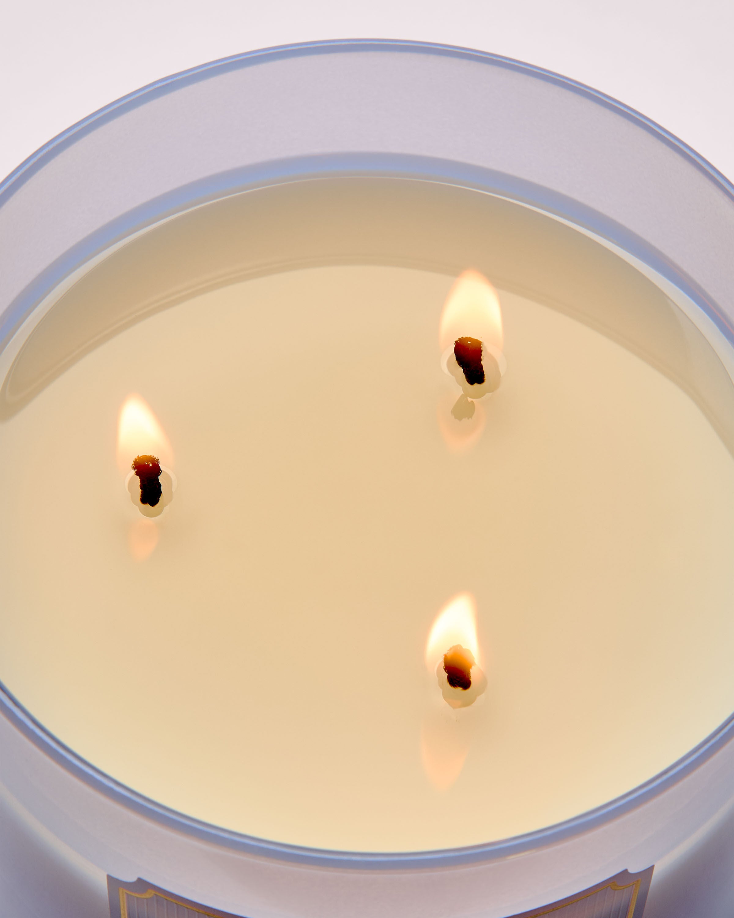 3-Wick Candle Violet & Musk 14.5 oz / 411 g - Image 5