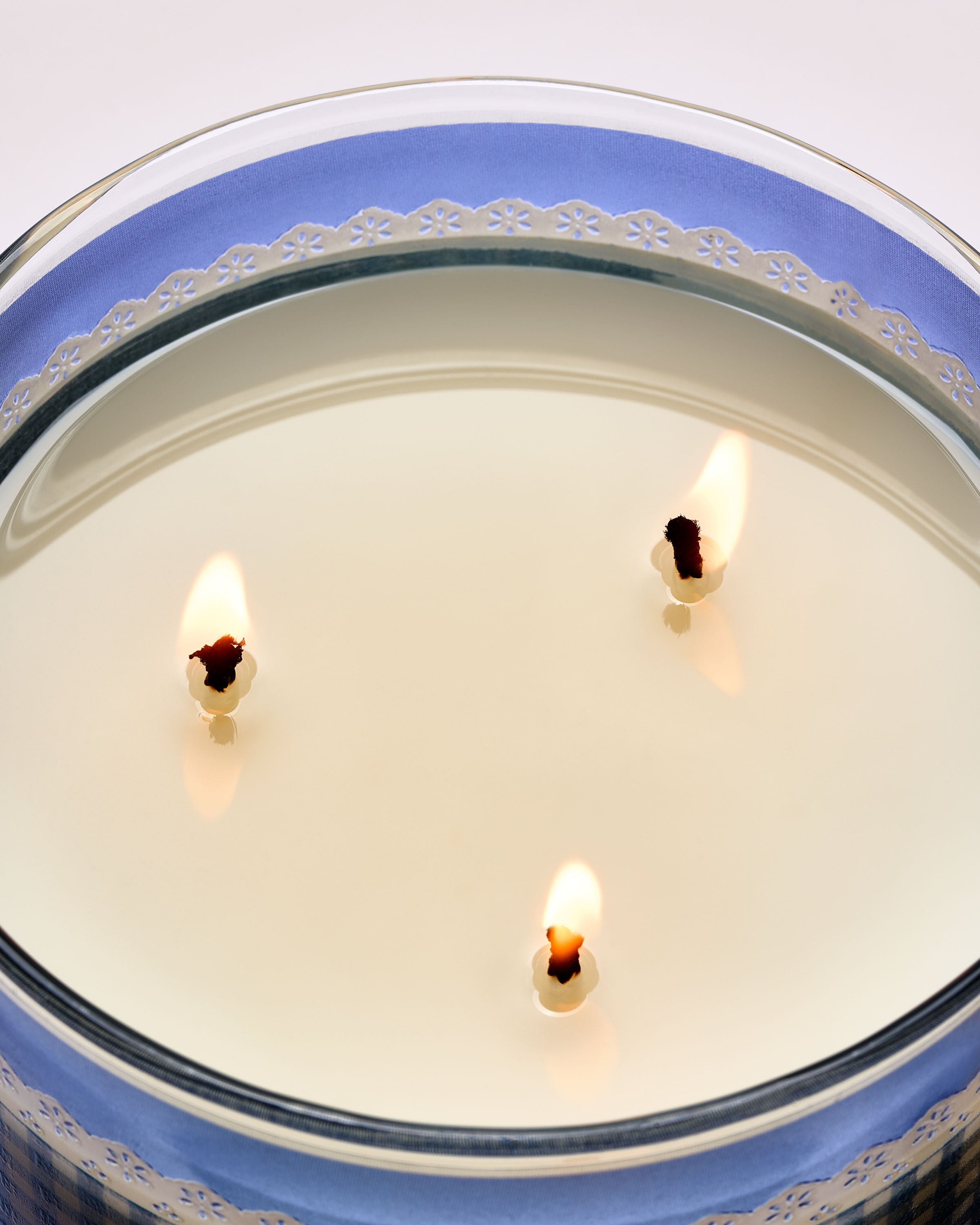 3-Wick Candle Gingham 14.5 oz / 411 g - Image 5