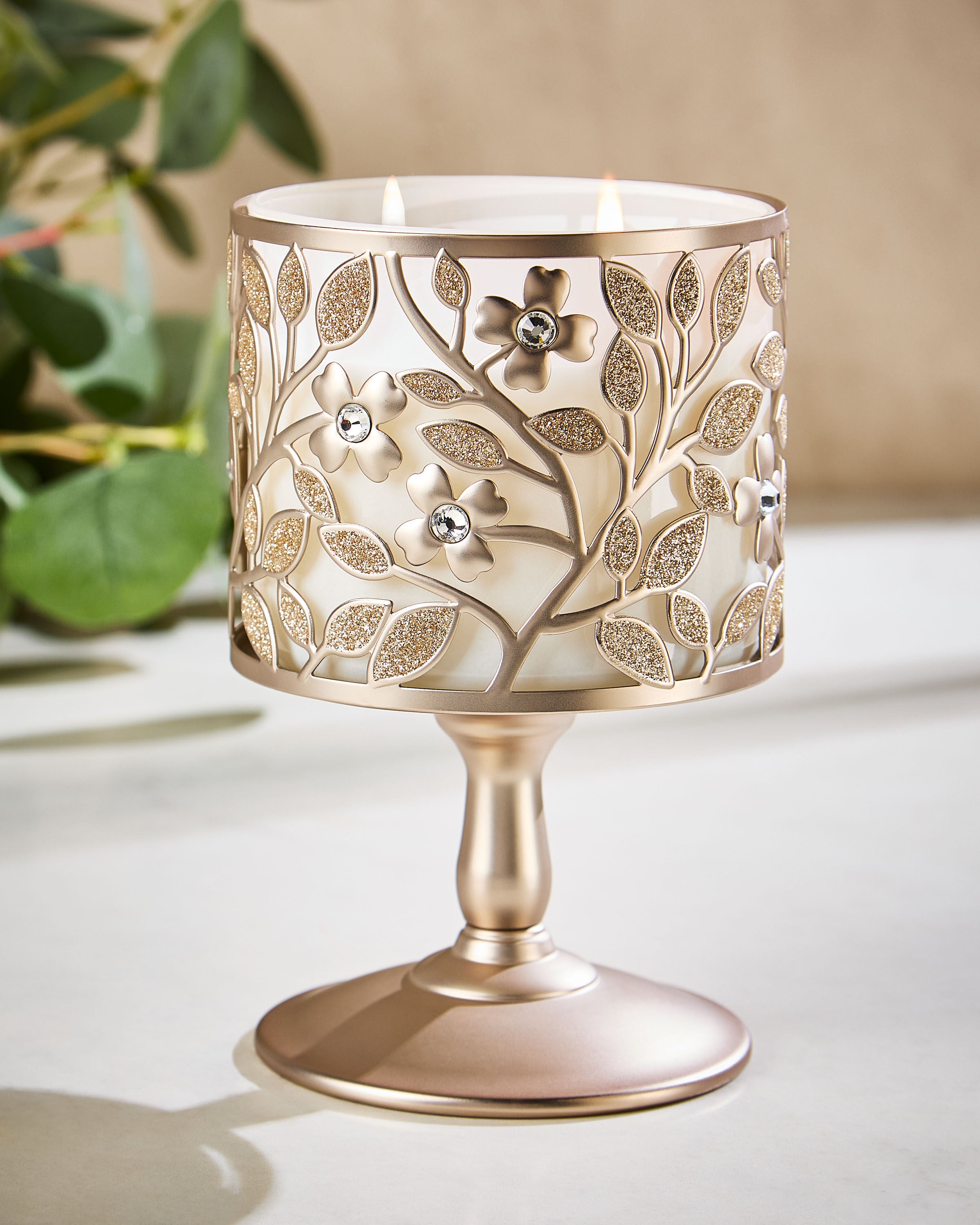 3-Wick Candle Holder Dogwood Pedestal - Image 2