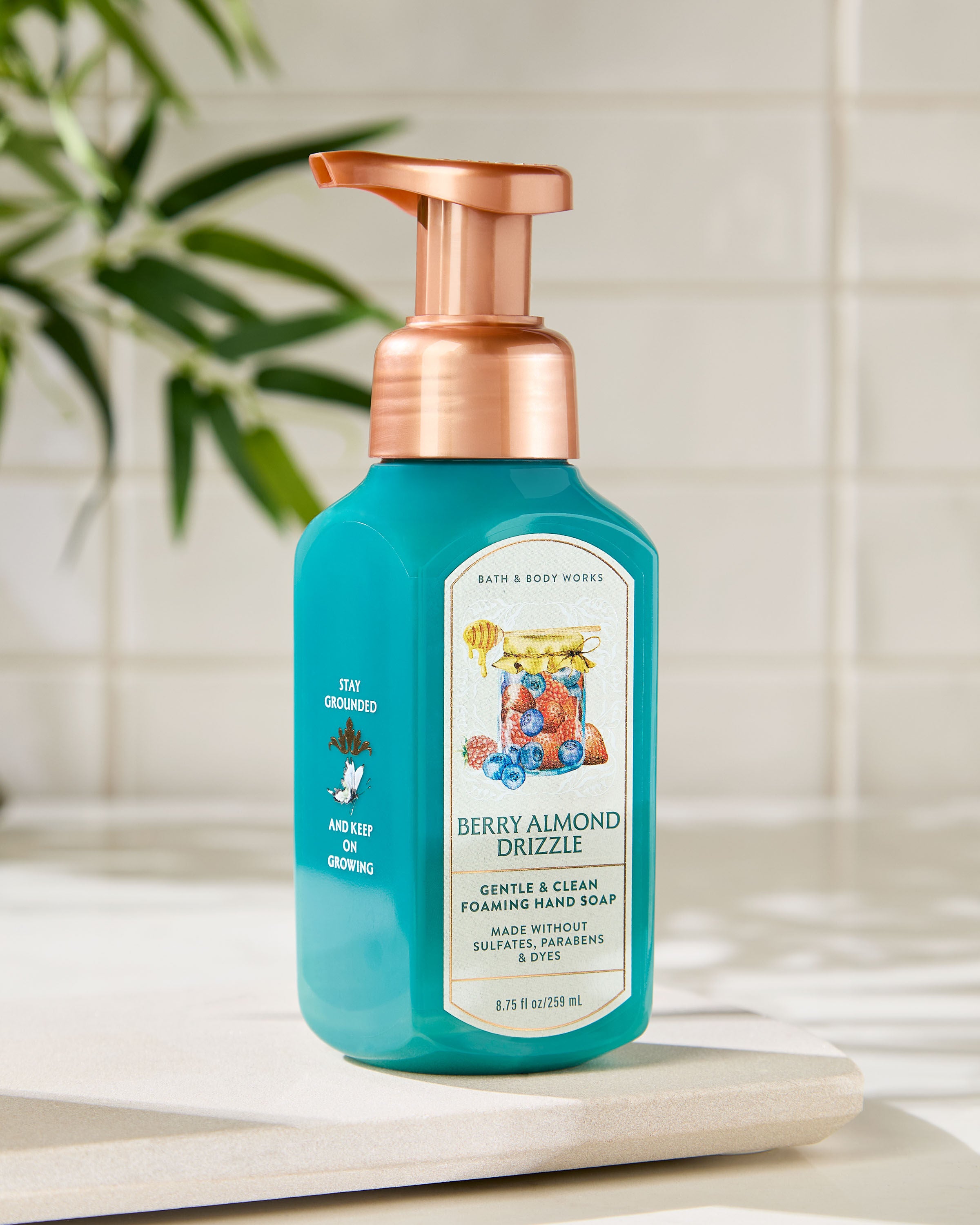 Gentle & Clean Foaming Hand Soap Berry Almond Drizzle 8.75 fl oz / 259 ml - Image 7