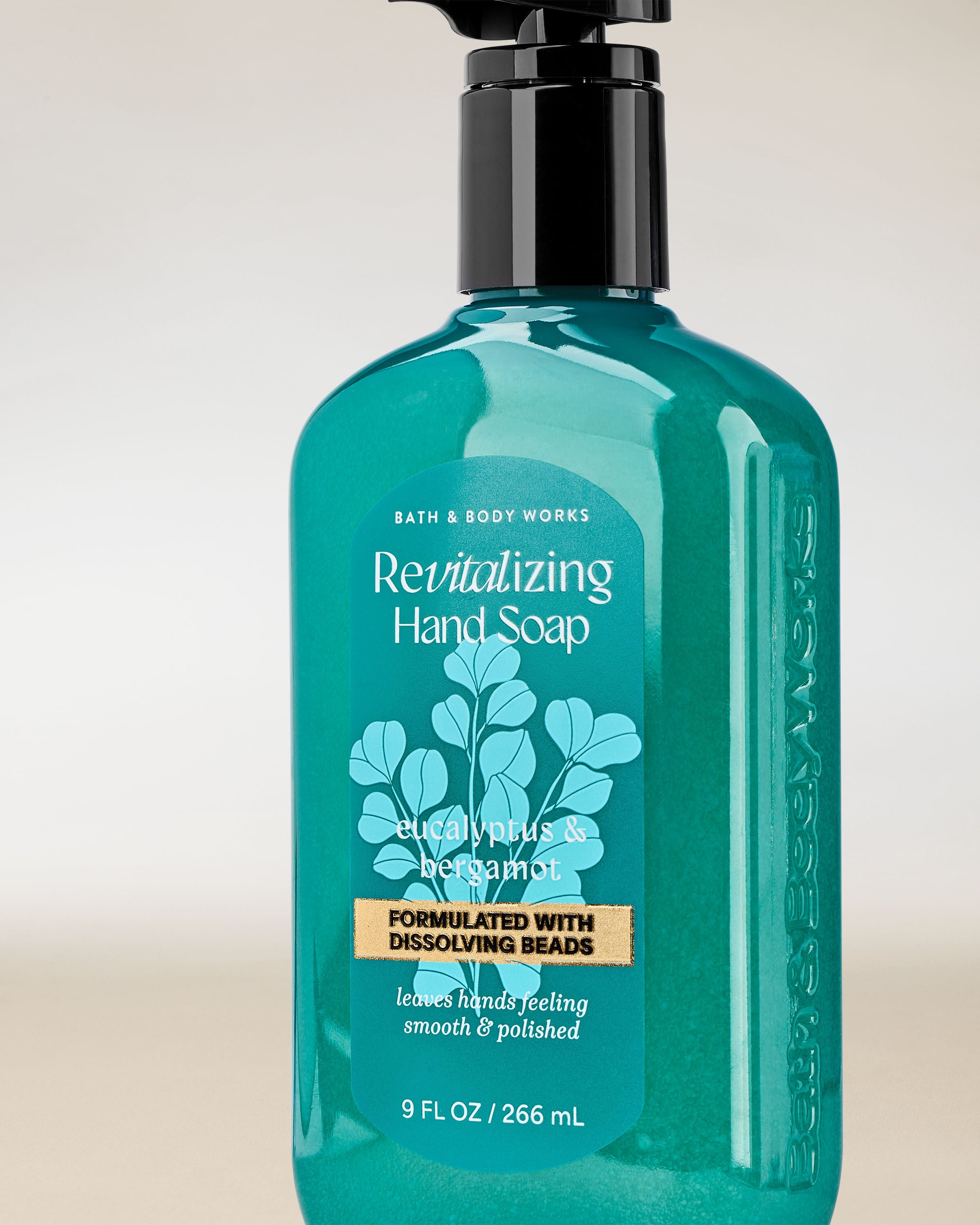 Revitalizing Gel Hand Soap Eucalyptus & Bergamot 9.0 fl oz/ 266 ml - Image 2
