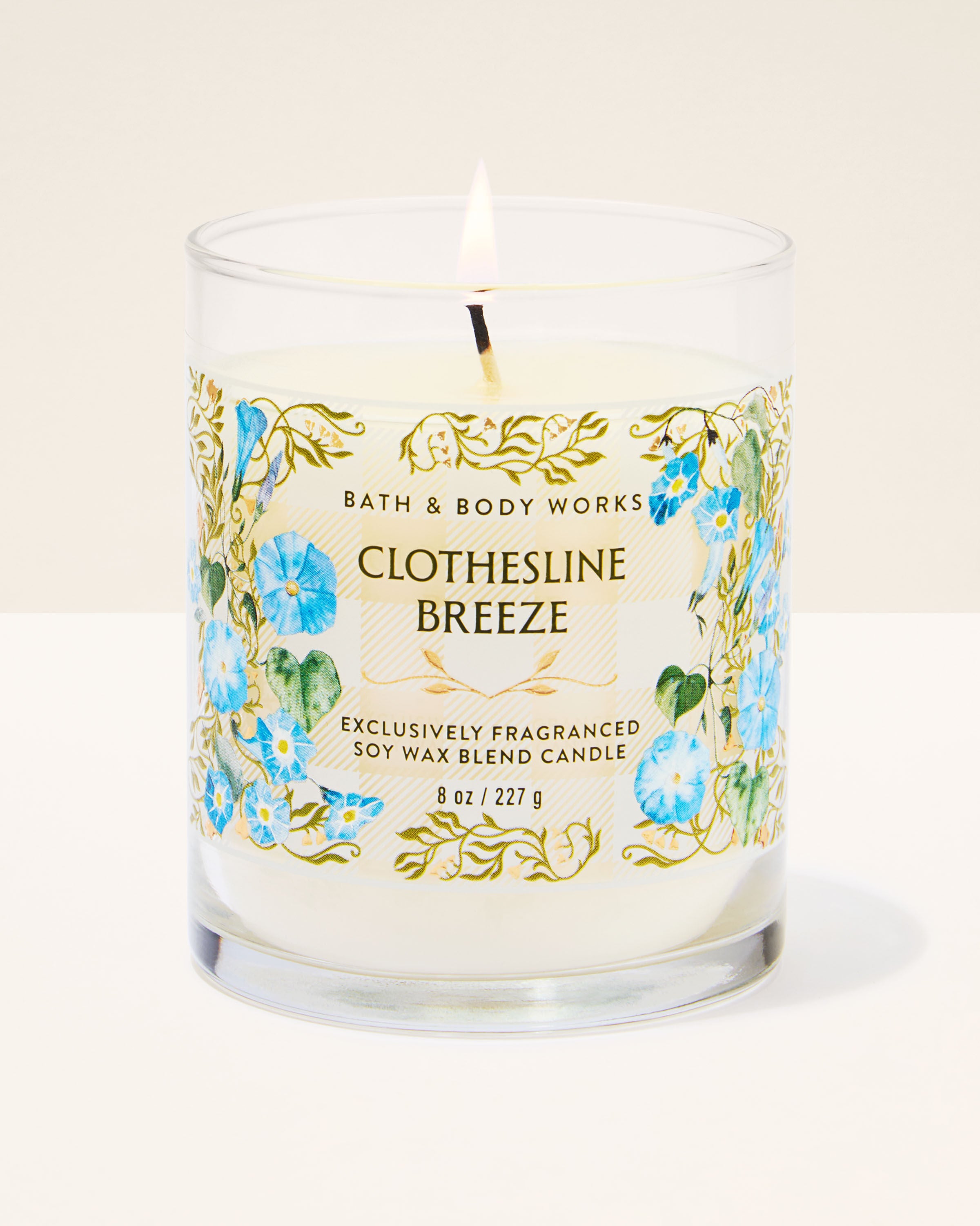 Single Wick Candle Clothesline Breeze 8 oz / 227 g