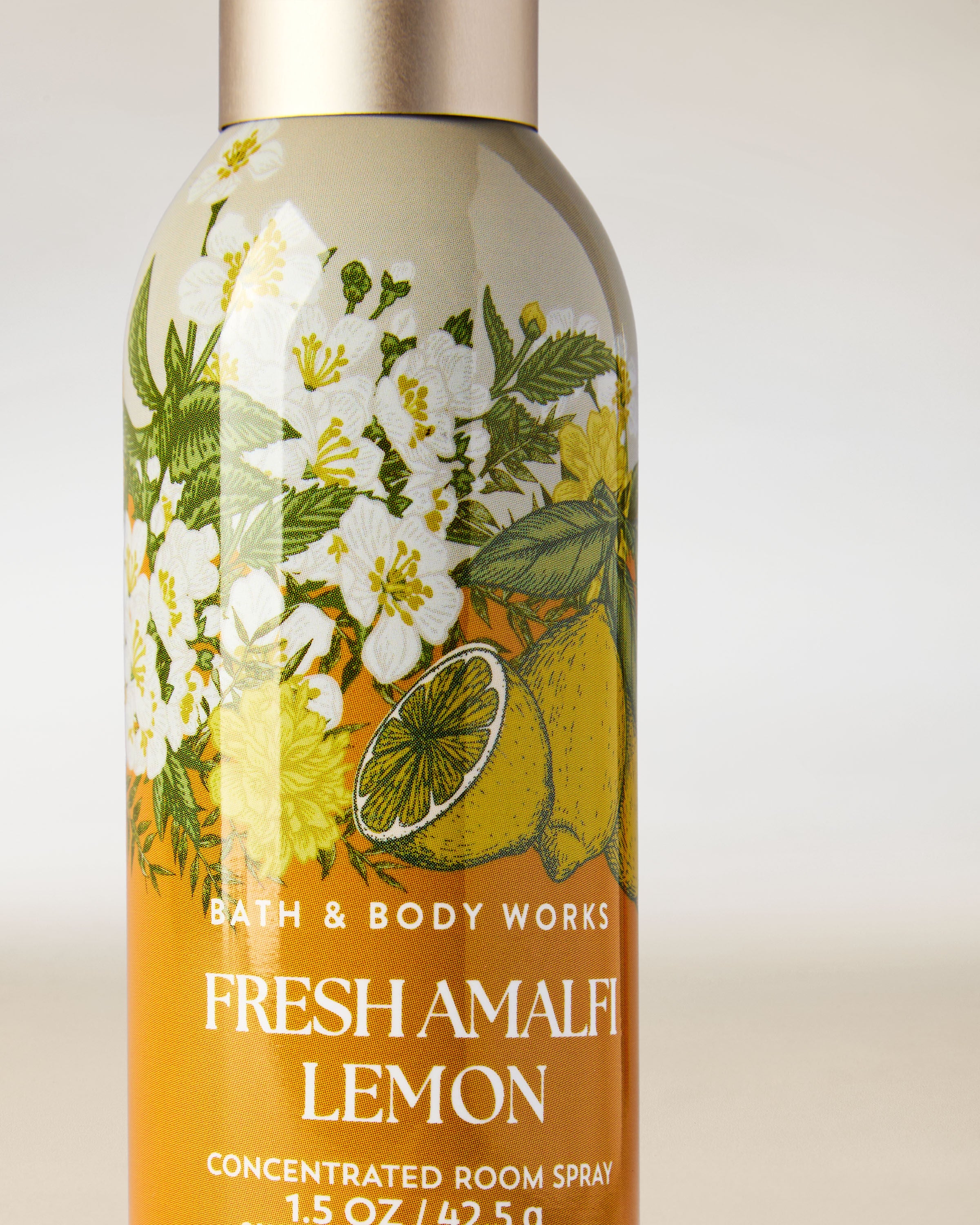 Concentrated Room Spray Fresh Amalfi Lemon 1.5 oz / 42.5 g - Image 2